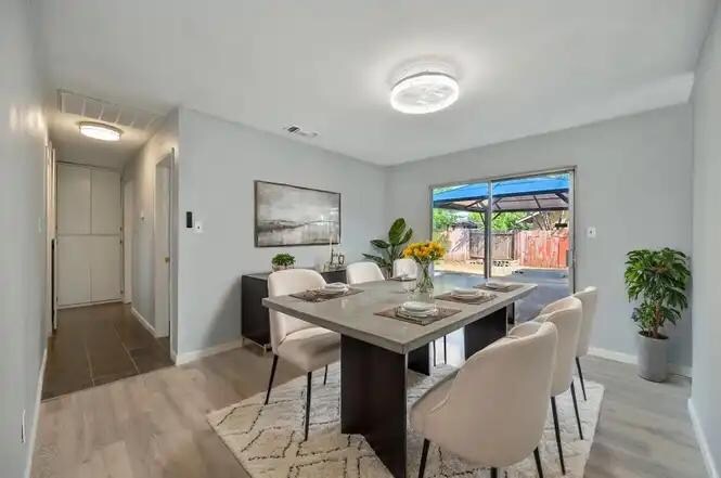 Building Photo - 5800 Mascot Ave