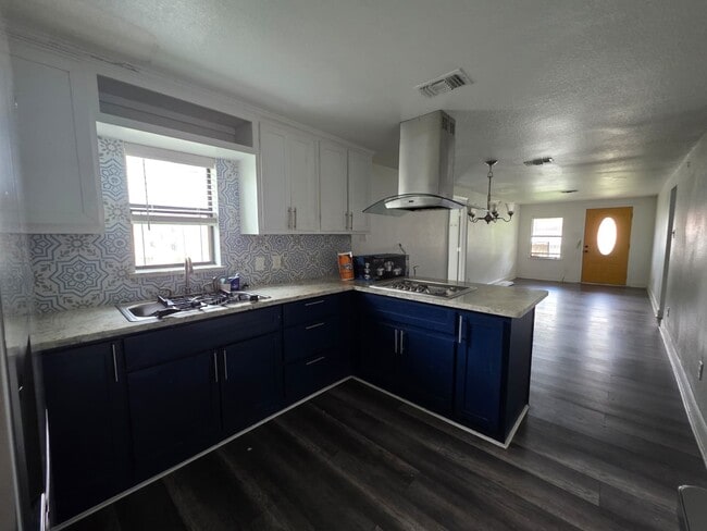 Building Photo - 10015 Porto Rico Rd