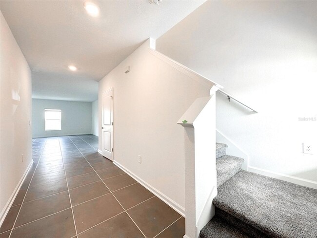 Building Photo - 26159 Feathergrass Cir