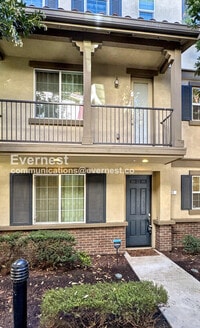 Building Photo - 60 Regency Pl