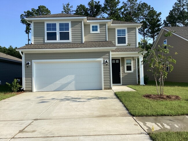 Primary Photo - 175 Anthurium Dr