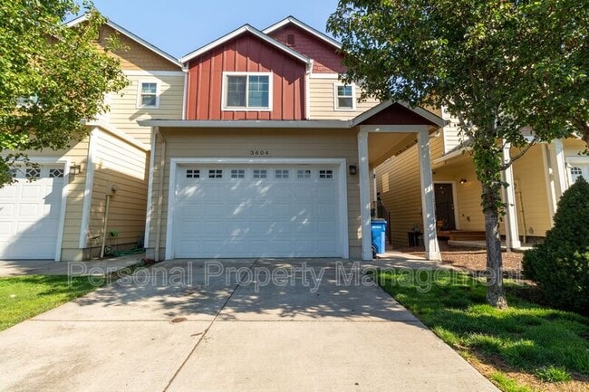 Primary Photo - 3604 NE 81st Cir