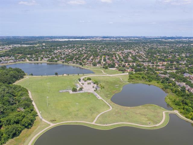 Building Photo - 626 Cribbs Dr