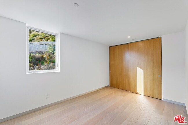 Building Photo - 31351 Pacific Coast Hwy