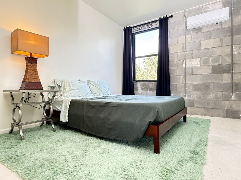 Building Photo - 1335 Churchill Rd