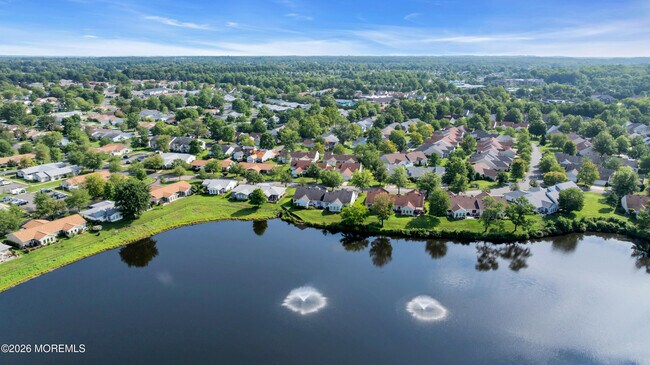 Building Photo - 414D Andover Dr