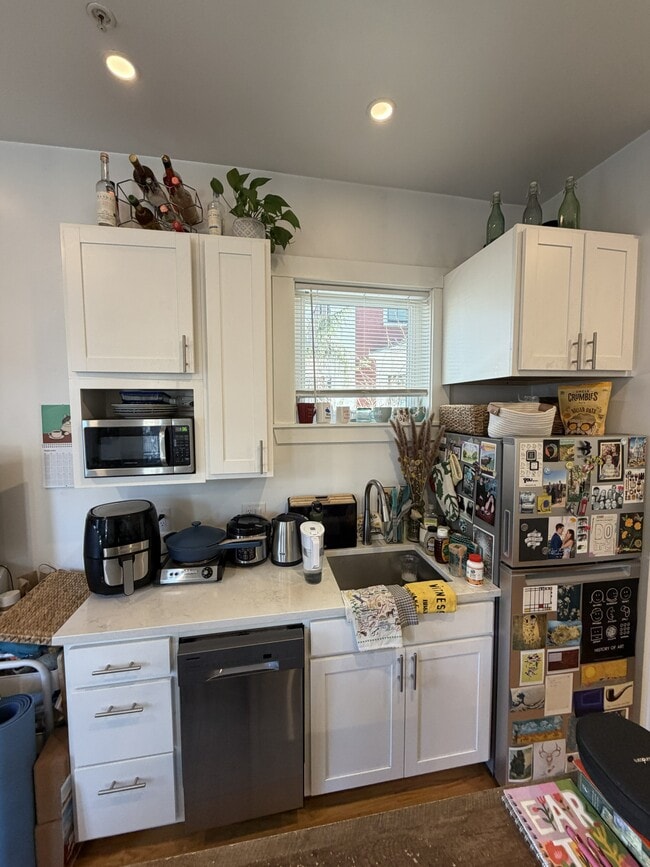 Building Photo - 31 Green St