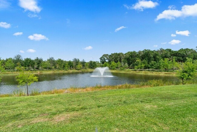 Building Photo - 13026 Artisan Cir