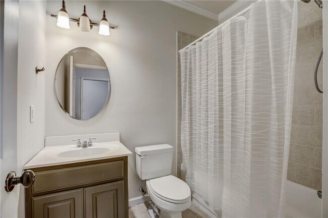 Building Photo - 128 Gold Springs Ct