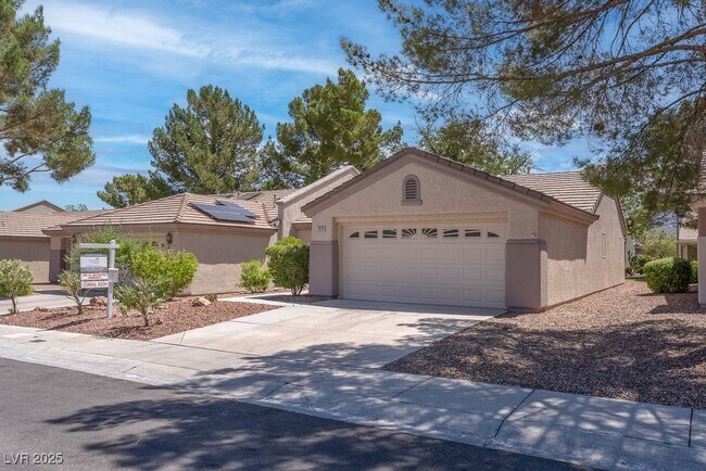 Building Photo - 2079 Poppywood Ave