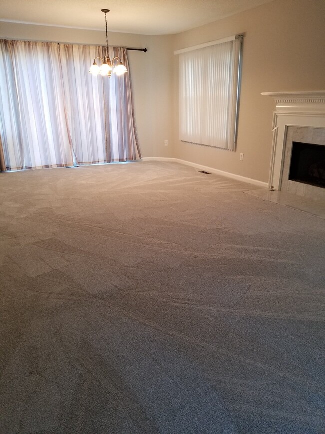 Building Photo - Convenient to Hilton Head, Two Bedroom Tow...
