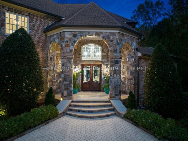 Building Photo - 6573 Wakefalls Dr