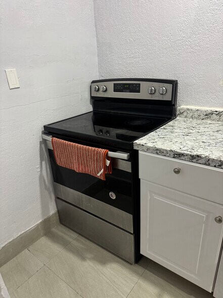 Building Photo - 4181 NW 34th Way