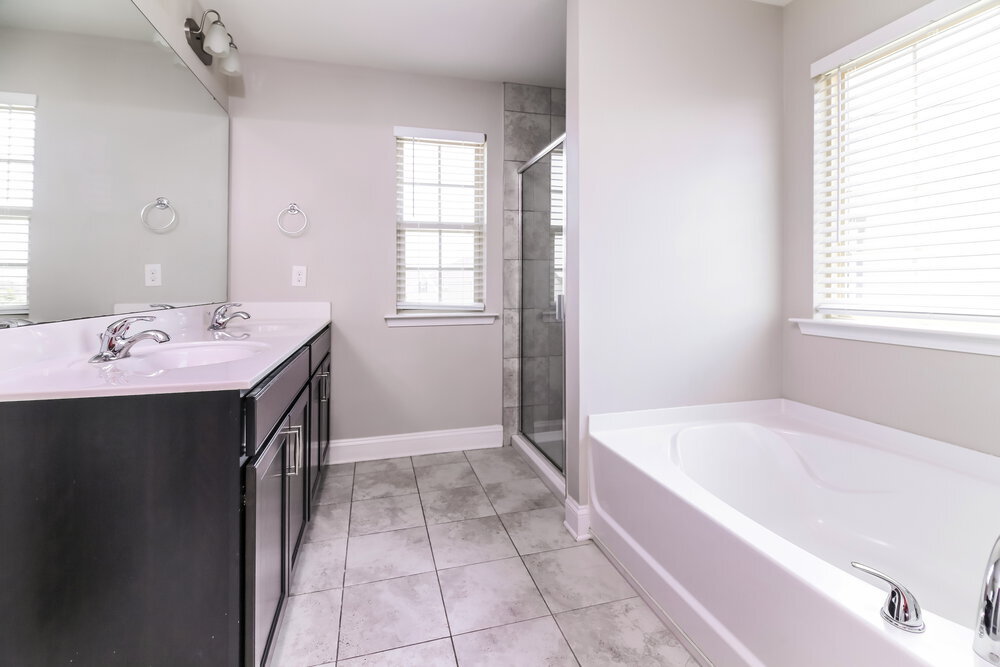 Building Photo - 504 Willow Breeze Ct