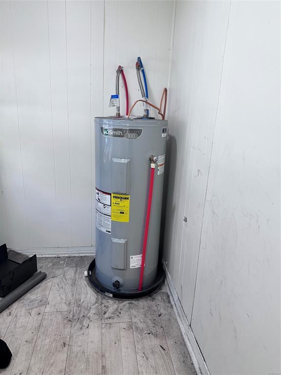 Building Photo - 1632 58th St W