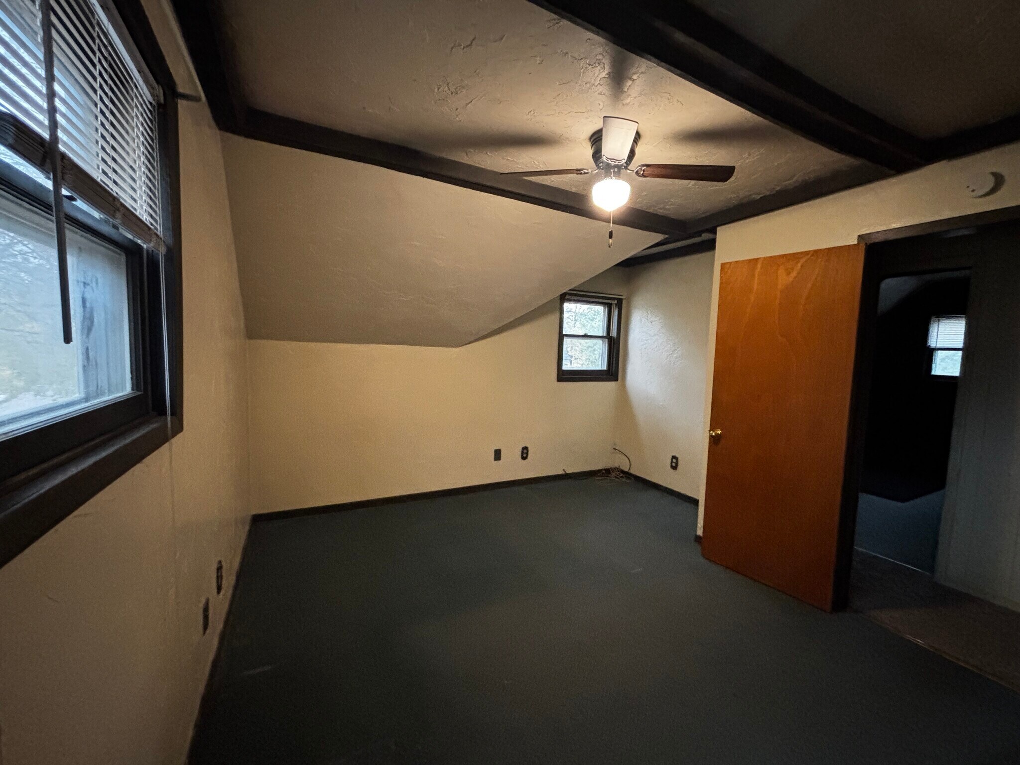 Upstairs Bedroom 3 - 829 W 5th Ave