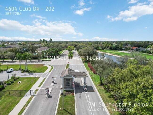 Building Photo - 4604 Club Dr