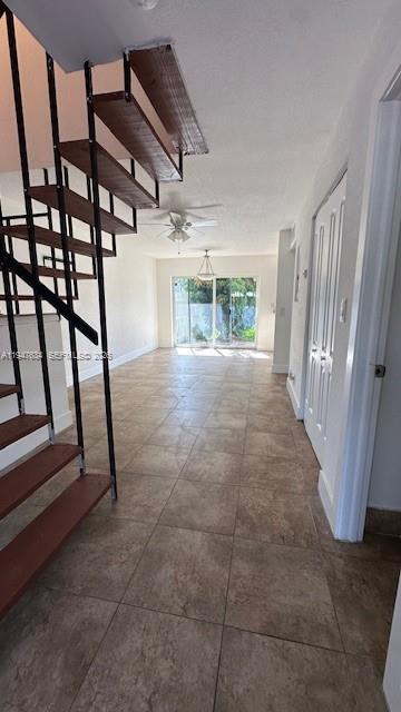 Building Photo - 6192 Boulevard of Champions