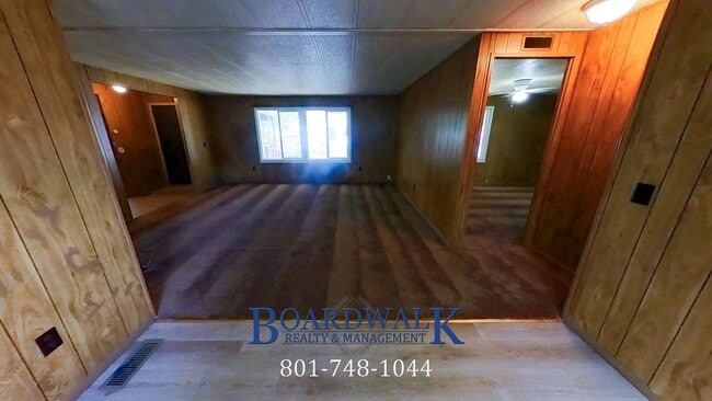 Building Photo - Marvelous Mobile Home in PG!