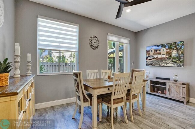 Building Photo - 3467 SW 170th Terrace