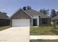 Building Photo - 14357 Southern Magnolia Ave