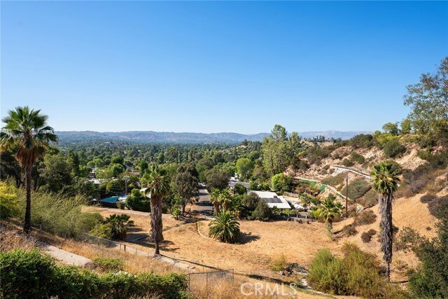 Building Photo - 22905 De Kalb Dr