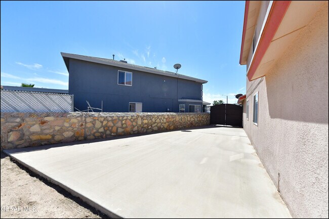 Building Photo - 3828 Tierra Joya Pl