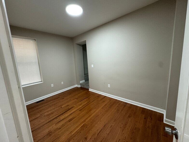 Building Photo - 1615 Cypress St