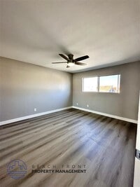 Building Photo - 2215 Nelson Ave.