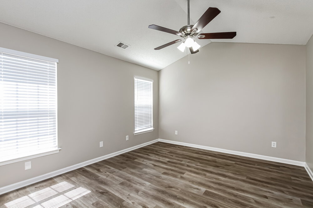 Building Photo - 8534 Appledale Dr