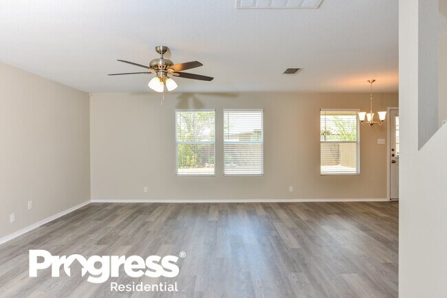 Building Photo - 8439 Silver Brush