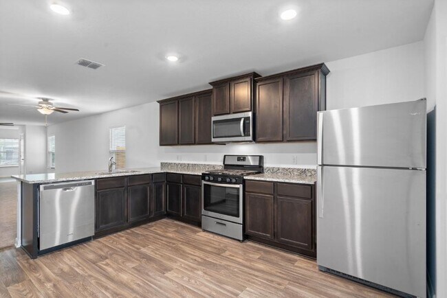 Building Photo - 3948 Prairie Crk