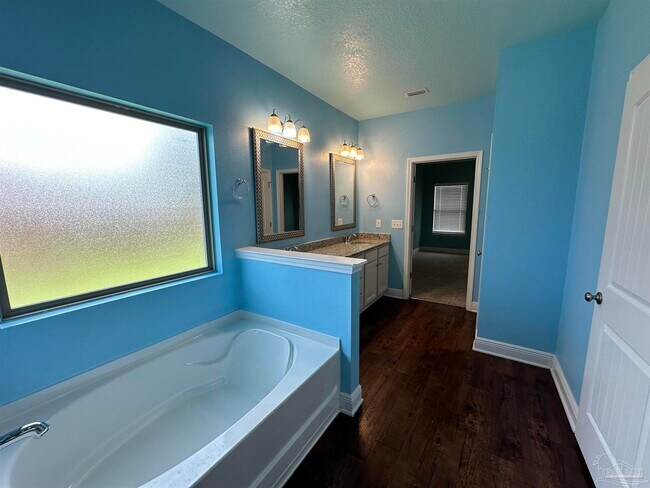 Building Photo - 5936 Willesby Dr