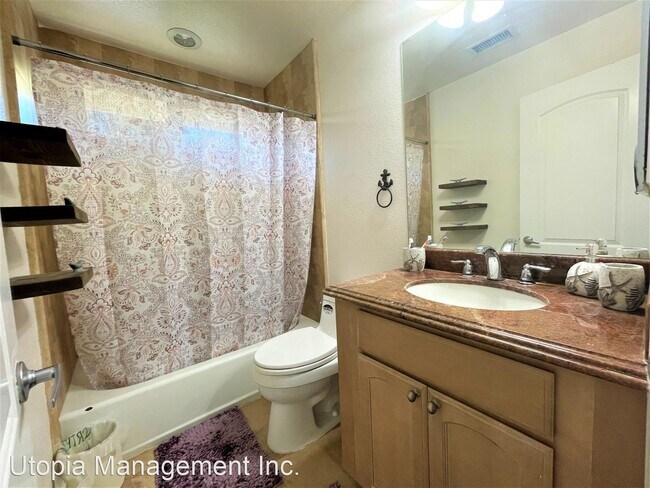 Building Photo - 4 br, 3 bath House - 2262 Johns View Way