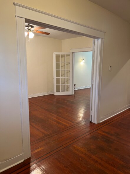 Building Photo - 1536 Appleton St