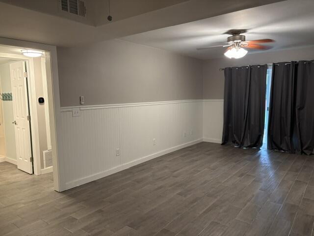 Building Photo - 209 W Miracle Strip Pkwy