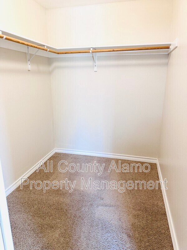 Building Photo - 8127 Morning Grove