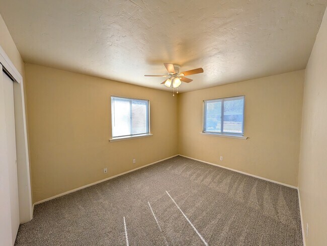 Building Photo - 3209 S 88th E Ave