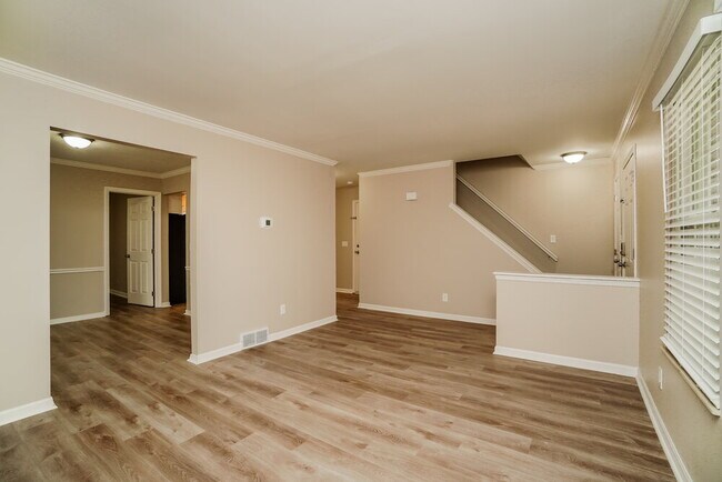 Building Photo - 381 Stone Mill Rd