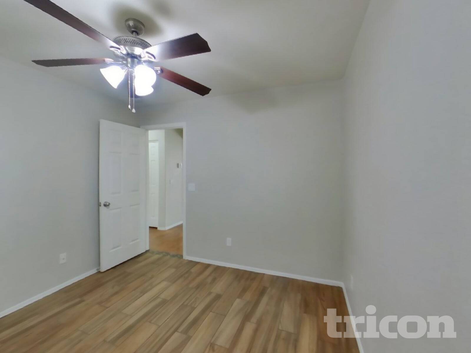 Building Photo - 873 E Geona St