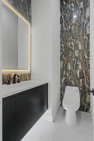 Building Photo - 6363 Pintail Ln