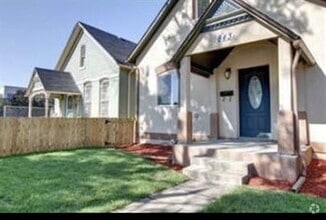 Building Photo - Santa Fe Arts District Gem, 3bed x 2 bath