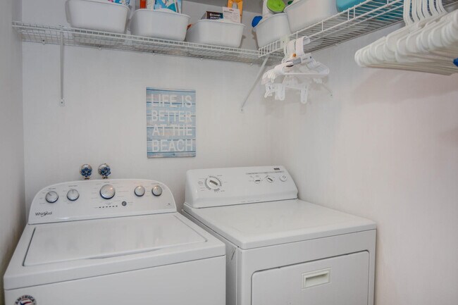 Building Photo - 4200 N Ocean Dr