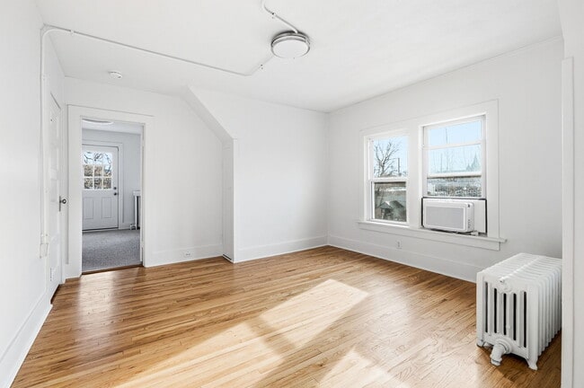 Building Photo - 730 Inca St