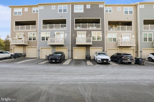 Building Photo - 43011 Prophecy Terrace