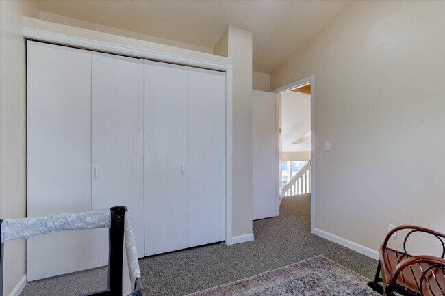 Building Photo - 13553 W 65th Pl