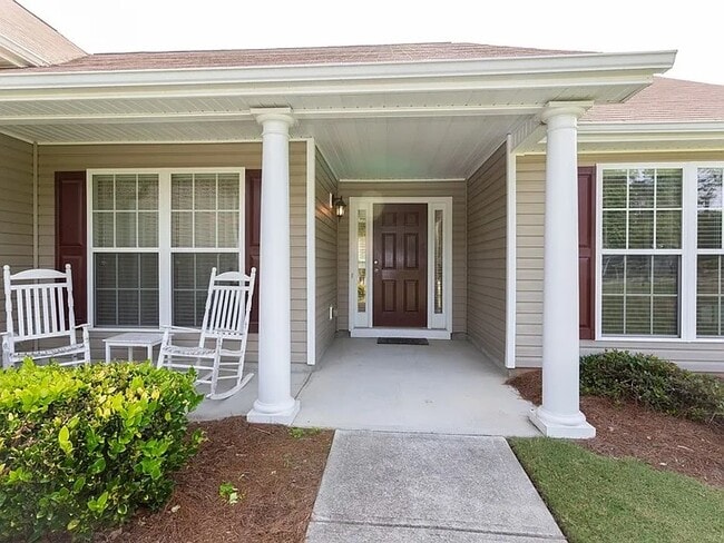 Building Photo - 607 McDowell Ln