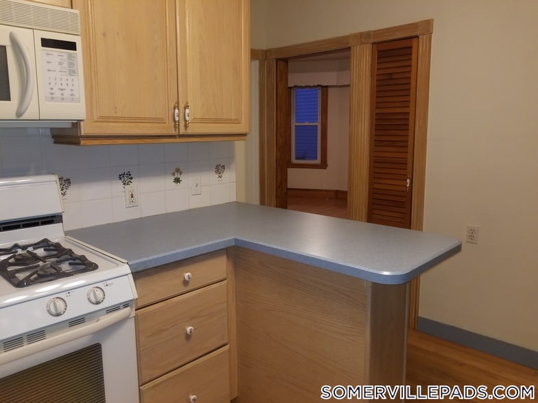 Building Photo - 96 Conwell Ave