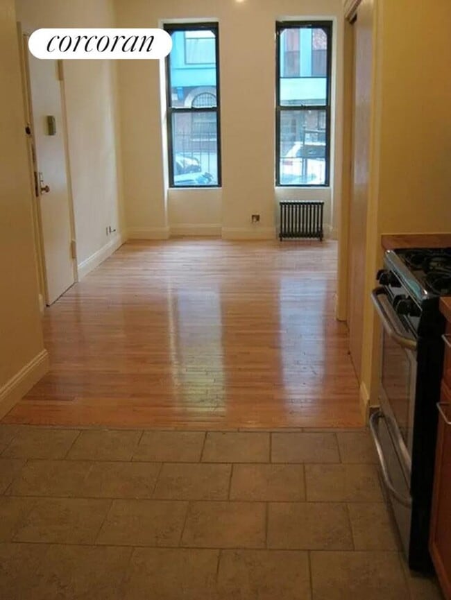 Building Photo - 613 W 138th St