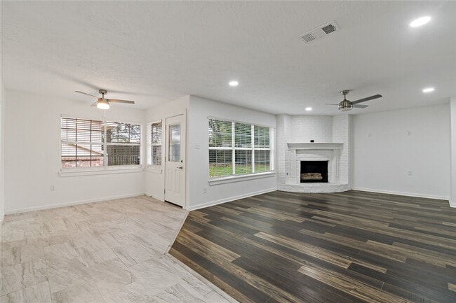 Building Photo - 5303 Lookout Mountain Dr